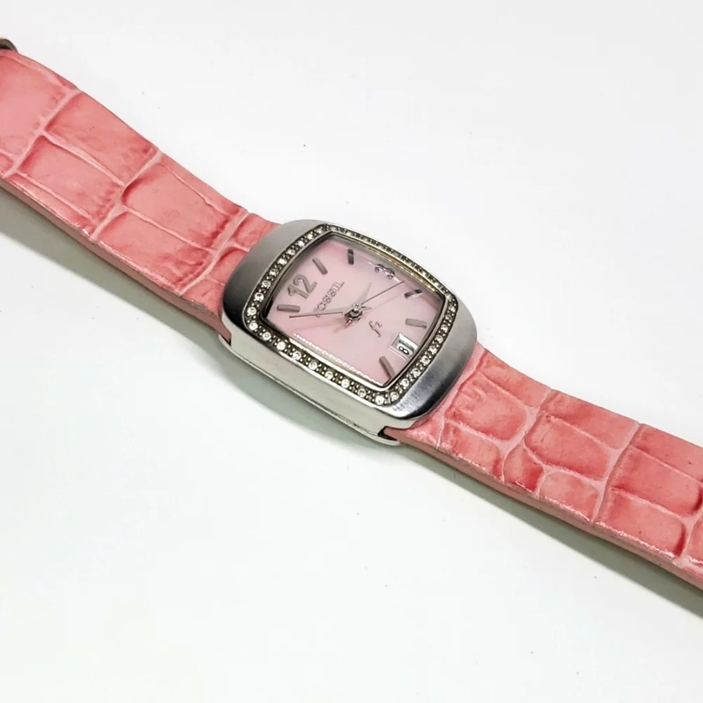 Vintage Fossil Watch F² ES9720 Salmon Leather Wristband Pink Mother of Pearl